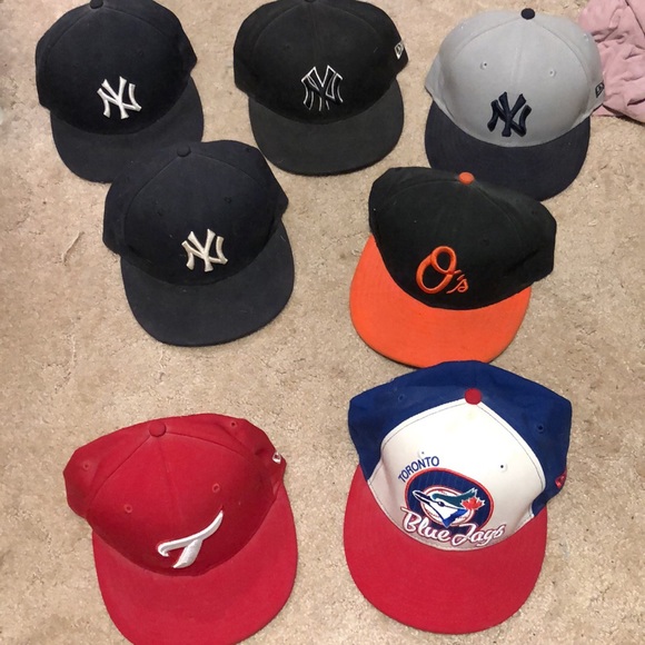 Fitted 71/4 hats - Picture 1 of 1
